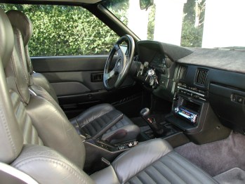 Interior-R